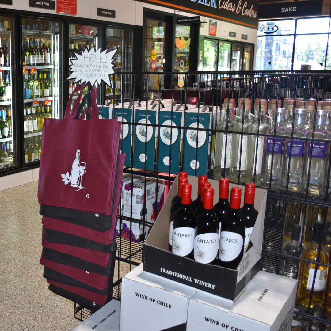 Hanging Merchandise Stands-with Black Plastic Clips
